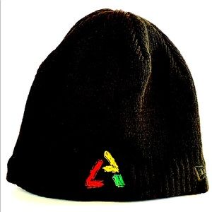 SCRIBBLE New Era® Beanie